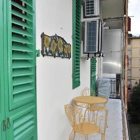 I Sei Gigli Daire Floransa