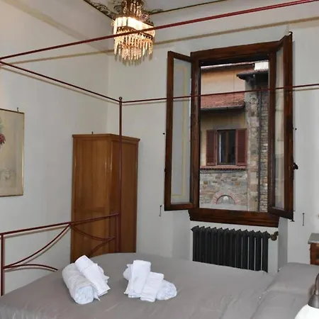 I Sei Gigli Daire Floransa